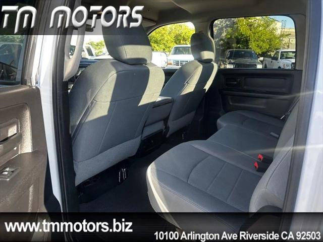 2017 Ram 1500 Express Crew Cab 4x4 57 Box