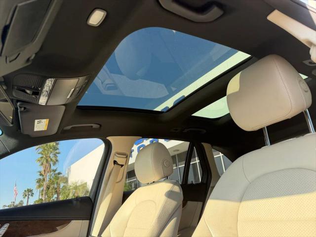 2018 Mercedes-Benz GLC 300