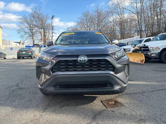 2020 Toyota RAV4 Hybrid LE