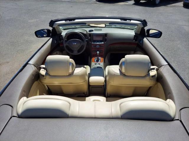 2009 INFINITI G37 G37