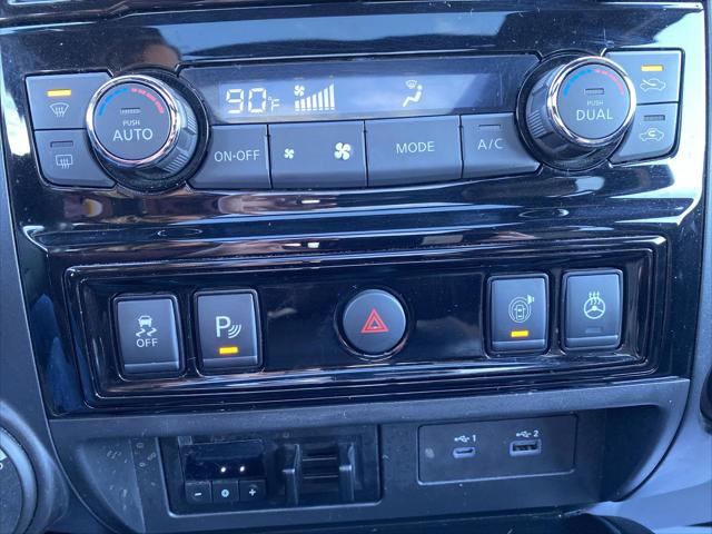 2023 Nissan Titan Crew Cab PRO-4X 4x4