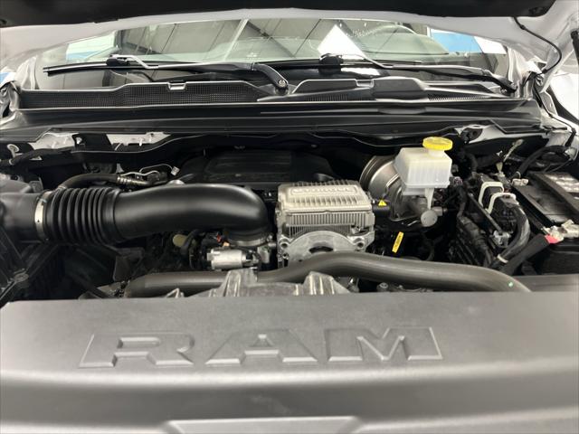 2023 Ram 1500 Limited Crew Cab 4x4 57 Box