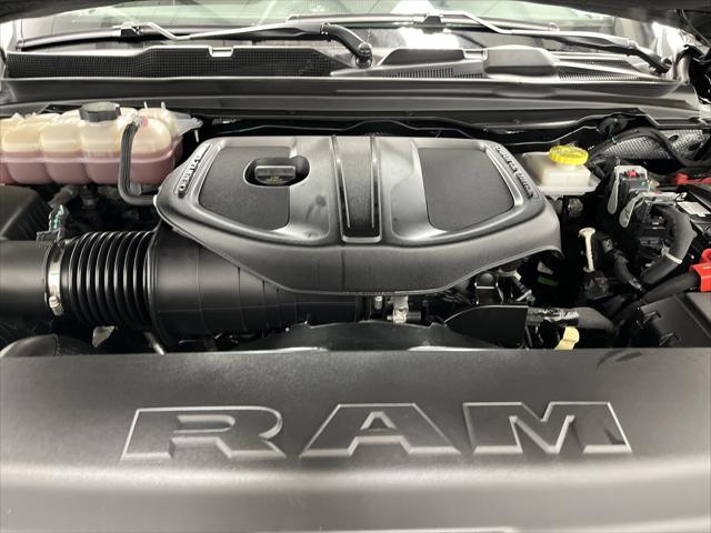 2025 Ram 1500 Big Horn Crew Cab 4x4 6'4" Box
