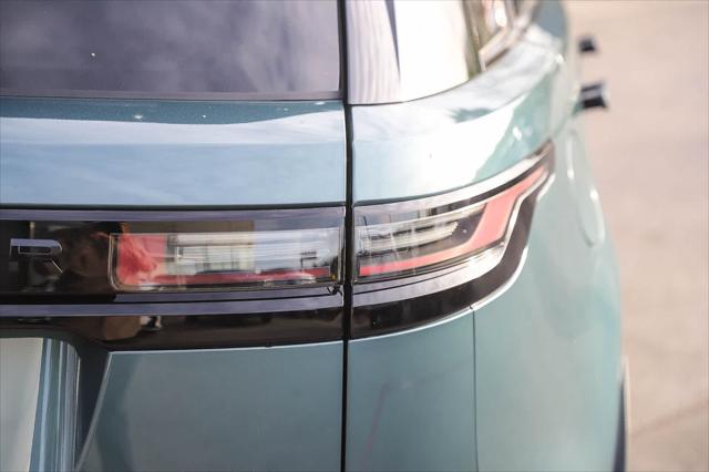 2026 Land Rover Range Rover Velar P250 Dynamic SE