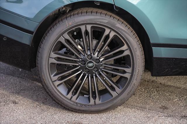 2026 Land Rover Range Rover Velar P250 Dynamic SE