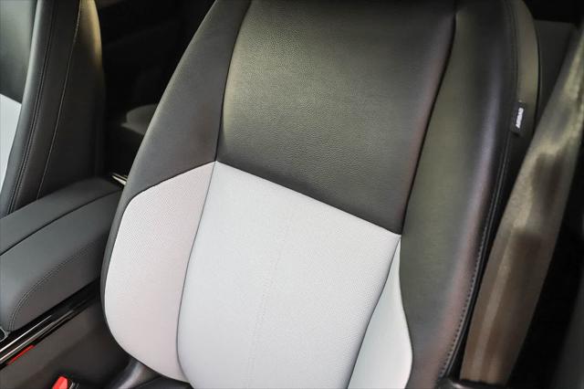 2026 Land Rover Range Rover Velar P250 Dynamic SE