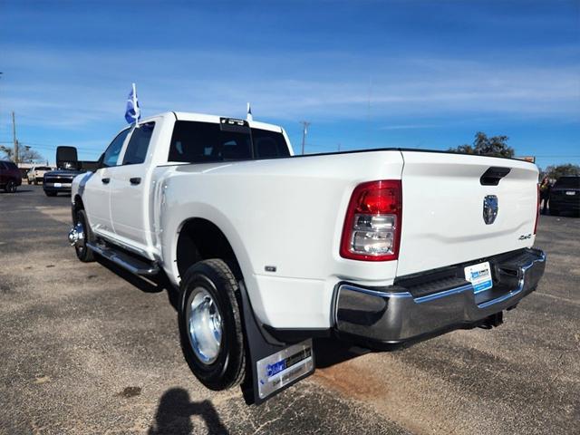 2024 RAM 3500 Tradesman Crew Cab 4x4 8 Box