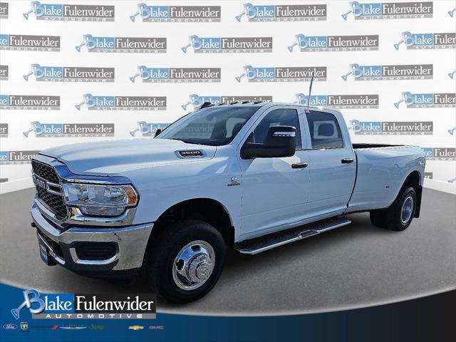2024 RAM 3500 Tradesman Crew Cab 4x4 8 Box 2024 RAM 3500 Tradesman Crew Cab 4x4 8 Box