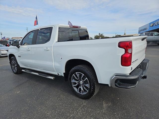 2021 Chevrolet Silverado 1500 4WD Crew Cab Short Bed LT