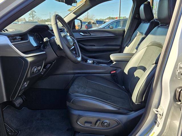 2025 Jeep Grand Cherokee GRAND CHEROKEE ALTITUDE X 4X2 2025 Jeep Grand Cherokee GRAND CHEROKEE ALTITUDE X 4X2