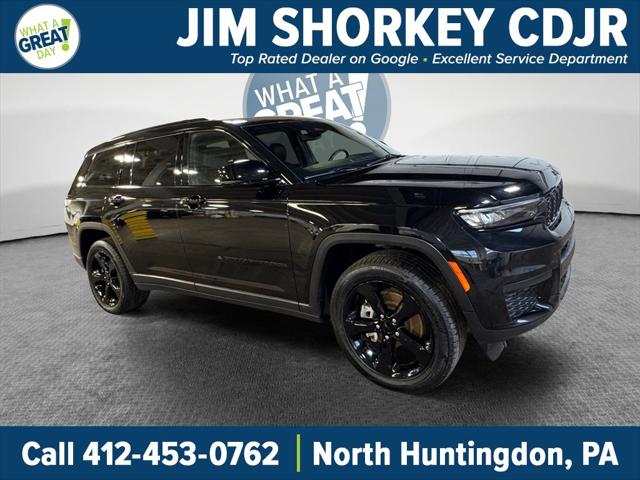 2023 Jeep Grand Cherokee L Altitude 4x4 2023 Jeep Grand Cherokee L Altitude 4x4