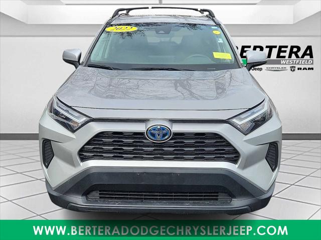 2022 Toyota RAV4 Hybrid XLE
