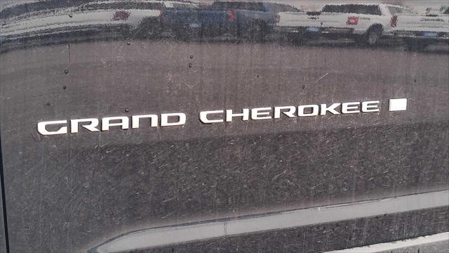 2025 Jeep Grand Cherokee L Laredo X 4x4