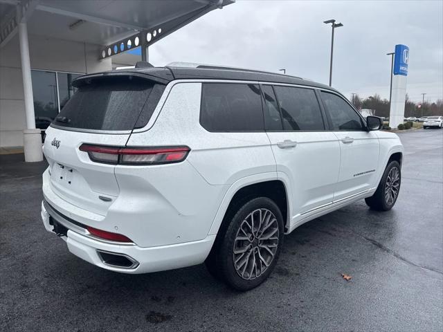 2021 Jeep Grand Cherokee L Summit Reserve 4x4 2021 Jeep Grand Cherokee L Summit Reserve 4x4