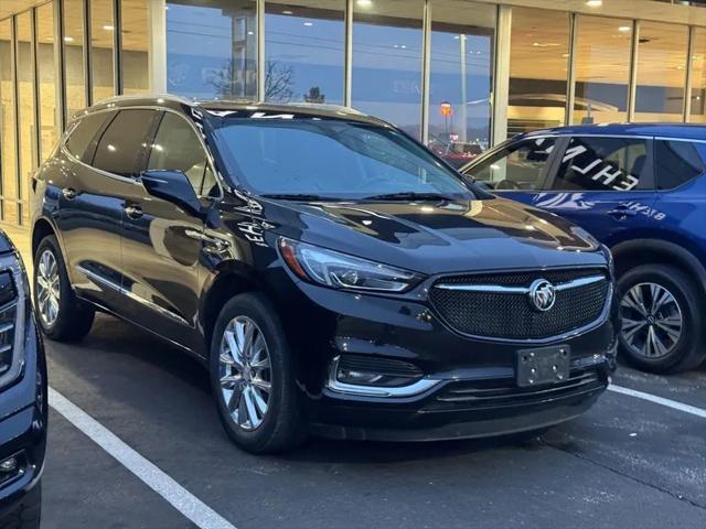 2020 Buick Enclave AWD Essence 2020 Buick Enclave AWD Essence