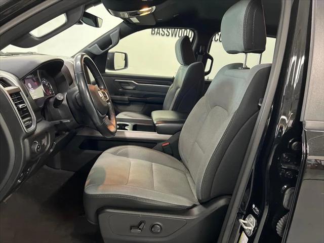 2022 RAM 1500 Big Horn Crew Cab 4x2 64 Box