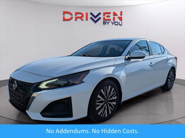 2023 Nissan Altima SV FWD