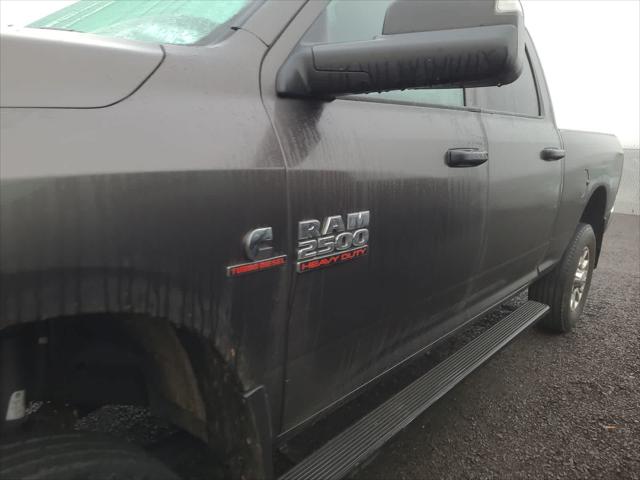 2017 RAM 2500 Tradesman Crew Cab 4x4 64 Box 2017 RAM 2500 Tradesman Crew Cab 4x4 64 Box