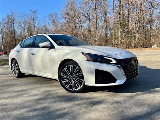 2025 Nissan Altima SL FWD