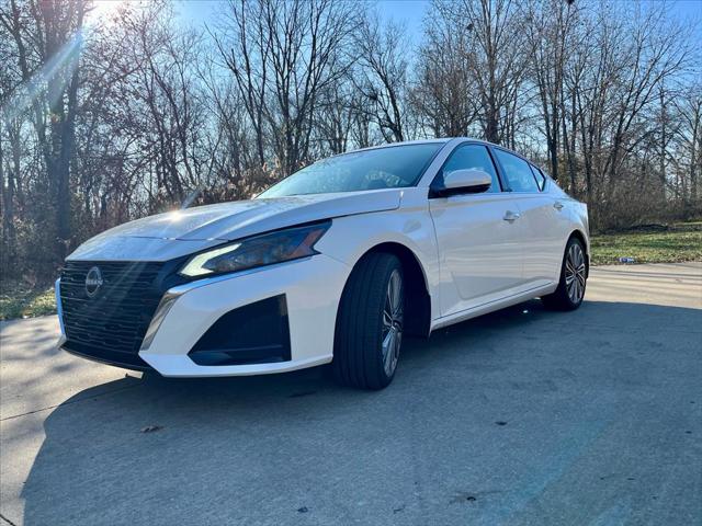 2025 Nissan Altima SL FWD