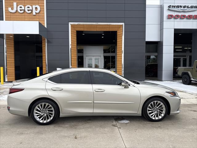 2019 Lexus ES 300h ES 300h 2019 Lexus ES 300h ES 300h