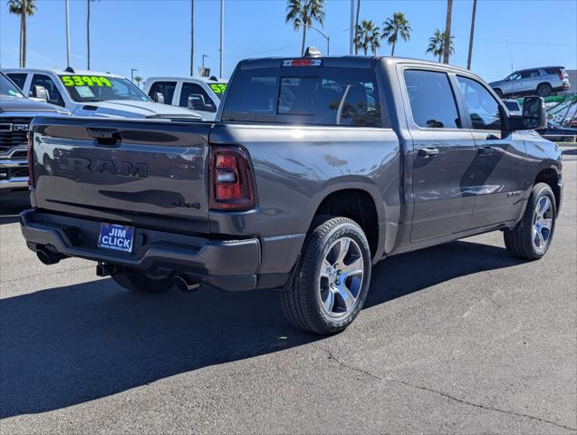 2026 RAM Ram 1500 RAM 1500 EXPRESS CREW CAB 4X4 57 BOX