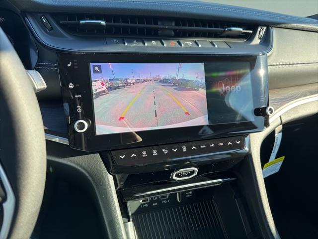 2026 Jeep Grand Cherokee Altitude 4x4