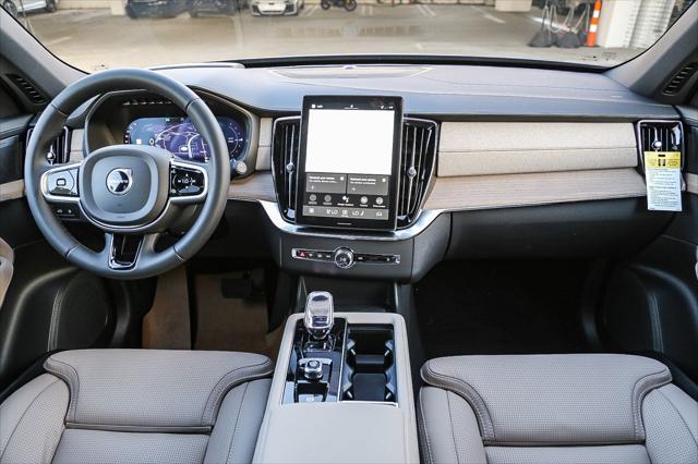 2026 Volvo XC90 Plug-In Hybrid Ultra, T8 AWD, Electric/Gasoline, Bright, 7 Seats