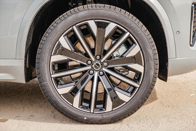 2026 Volvo XC90 Plug-In Hybrid Ultra, T8 AWD, Electric/Gasoline, Bright, 7 Seats