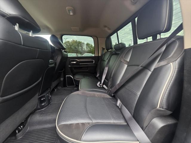 2020 Ram 3500 Laramie Crew Cab 4x4 6'4" Box