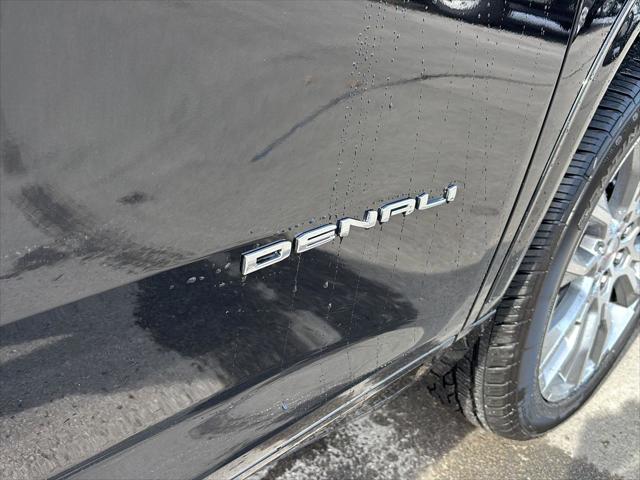 2026 GMC Acadia Denali AWD