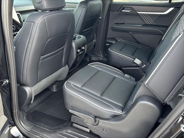 2026 GMC Acadia Denali AWD