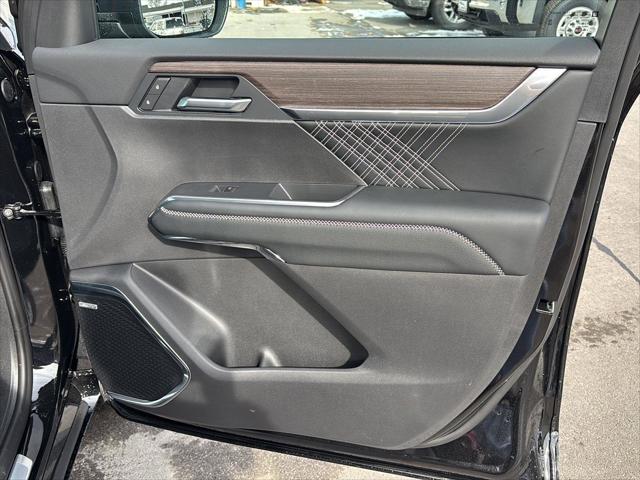 2026 GMC Acadia Denali AWD
