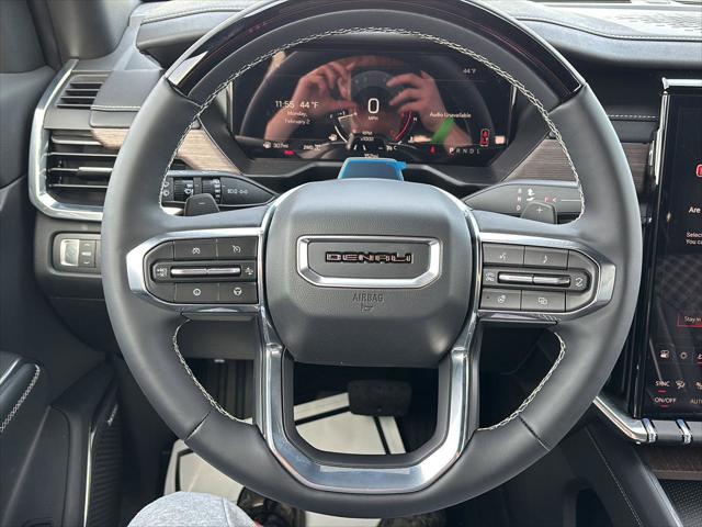2026 GMC Acadia Denali AWD