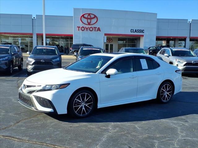 2021 Toyota Camry SE