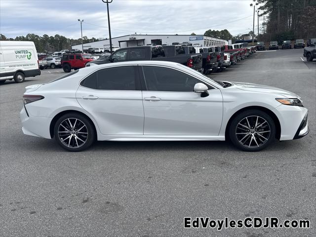 2023 Toyota Camry SE Nightshade Edition