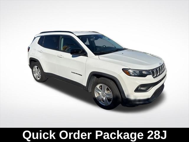 2022 Jeep Compass Latitude FWD