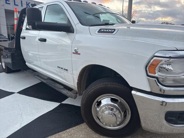 2021 RAM 3500 Chassis Tradesman/SLT/Laramie/Limited 2021 RAM 3500 Chassis Tradesman/SLT/Laramie/Limited