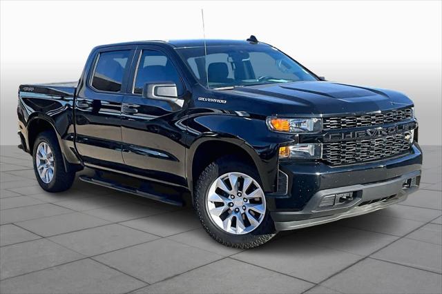 2021 Chevrolet Silverado 1500 4WD Crew Cab Short Bed Custom 2021 Chevrolet Silverado 1500 4WD Crew Cab Short Bed Custom