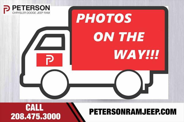 2020 RAM 1500 Laramie Crew Cab 4x4 64 Box