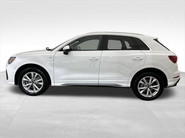 2025 Audi Q3 Premium 45 TFSI S line quattro Tiptronic