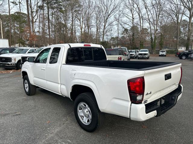 2023 Toyota Tacoma SR