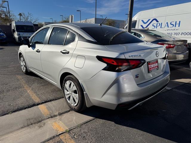 2025 Nissan Versa 1.6 S