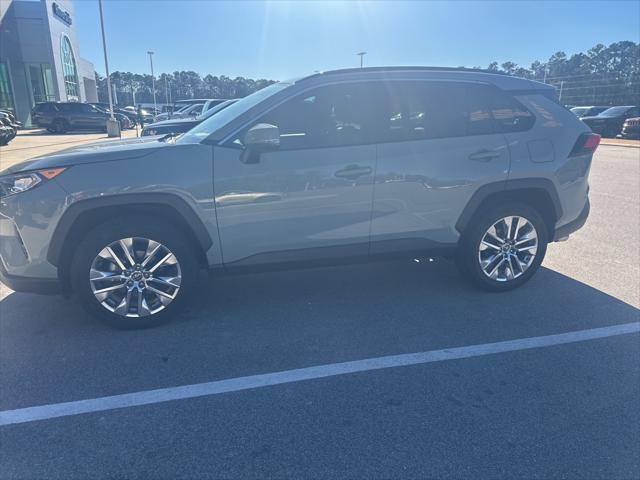 2021 Toyota RAV4 XLE Premium