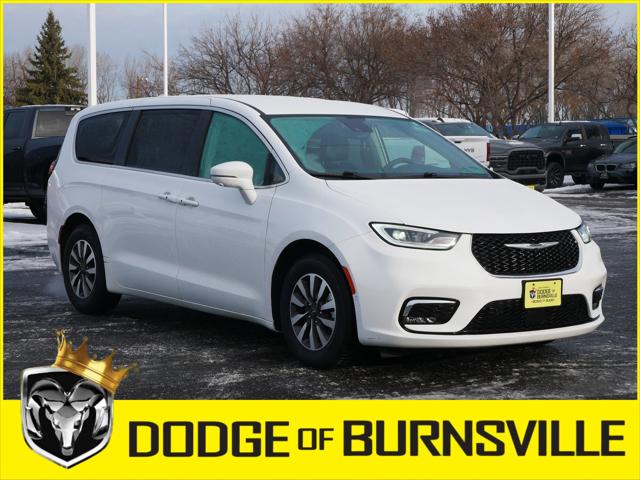 2022 Chrysler Pacifica Hybrid Touring L