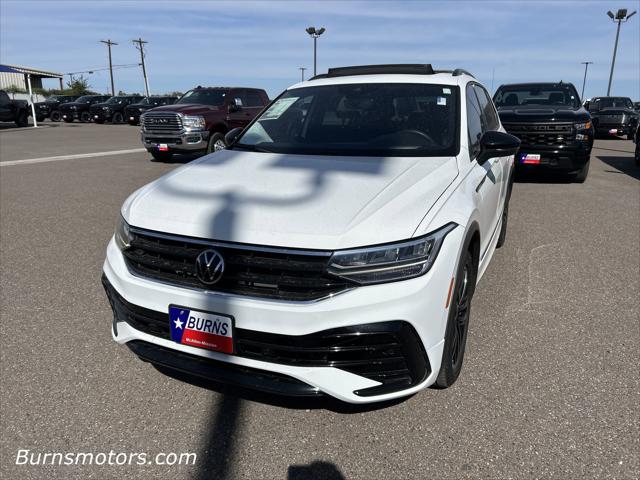 2022 Volkswagen Tiguan 2.0T SE R-Line Black