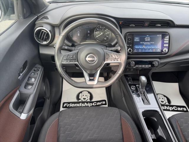 2024 Nissan Kicks SR Xtronic CVT