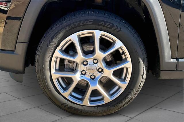 2022 Jeep Compass Latitude Lux 4x4