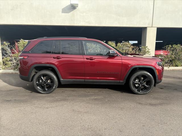 2023 Jeep Grand Cherokee Altitude 4x2