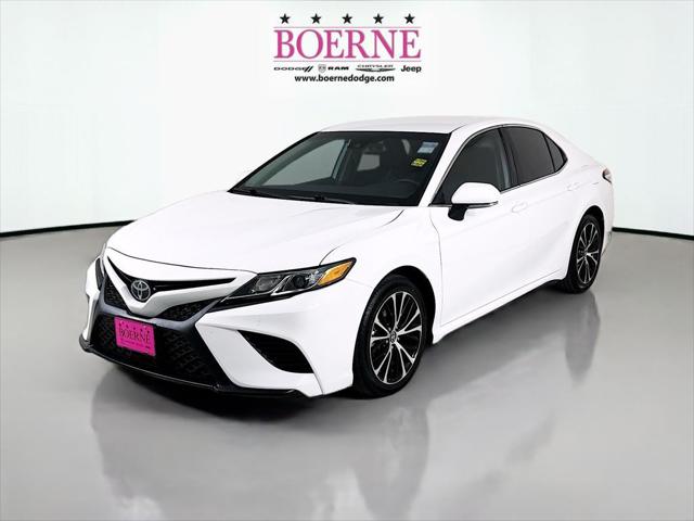 2020 Toyota Camry SE